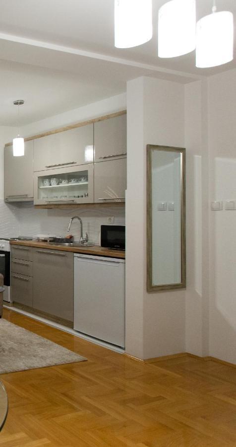 Apartman Sunset Sremska Mitrovica Eksteriør bilde