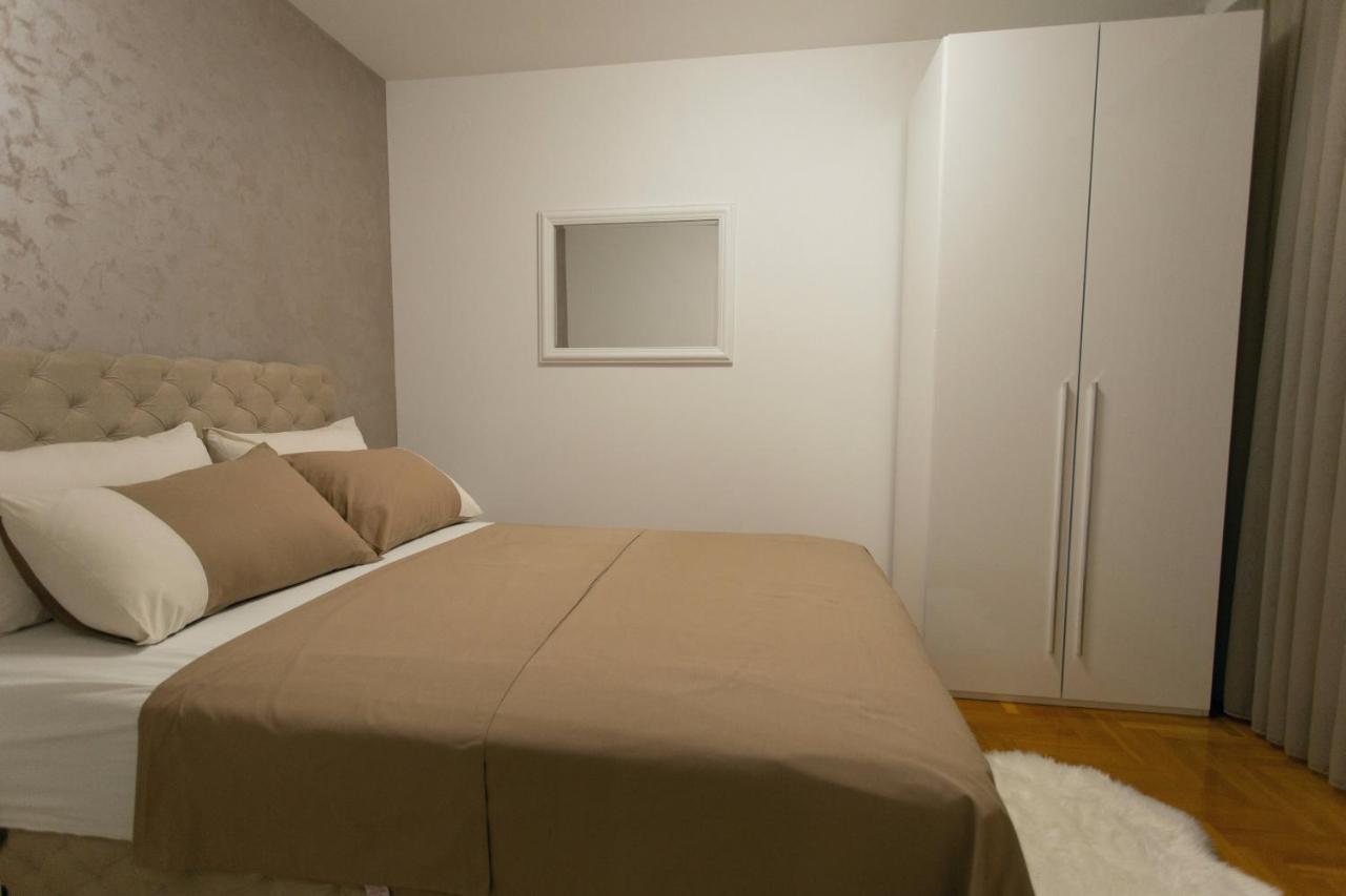 Apartman Sunset Sremska Mitrovica Eksteriør bilde