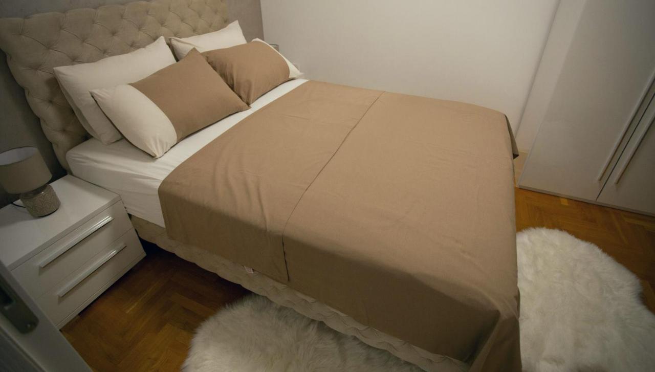 Apartman Sunset Sremska Mitrovica Eksteriør bilde